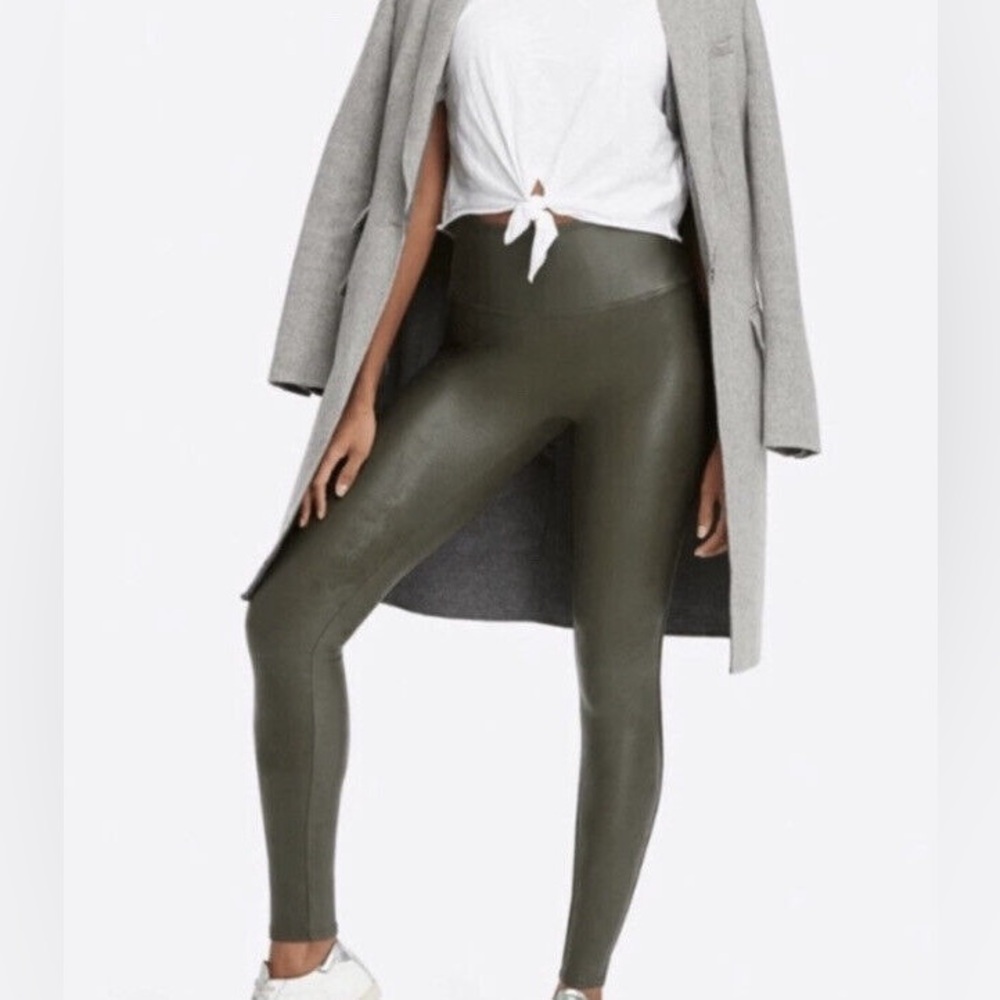 Spanx faux leather high waisted leggings olive size large